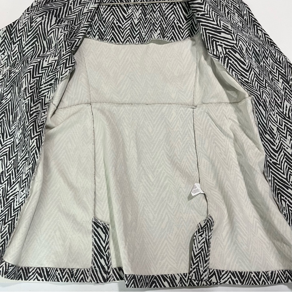 Cabi Zig Zag Ponte Knit Jacket style #3034 - Picture 9 of 11